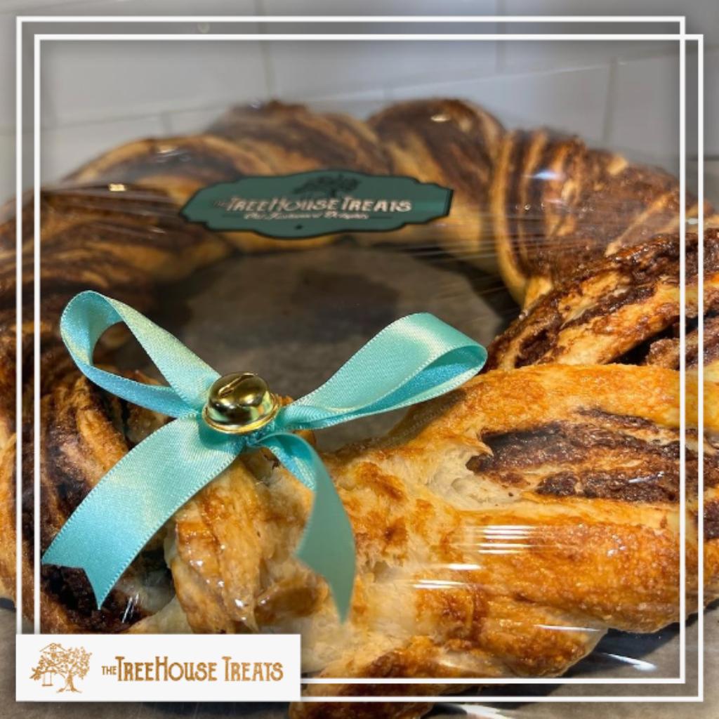 NUTELLA OR HONEY PECAN WREATH